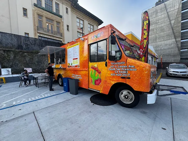 Chevio’s Food truck