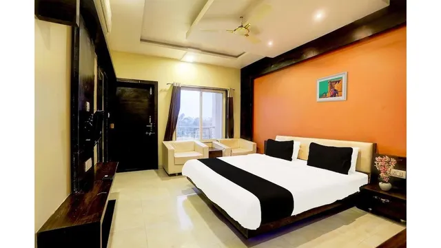 Hotel O Badridham Nagar AB Road