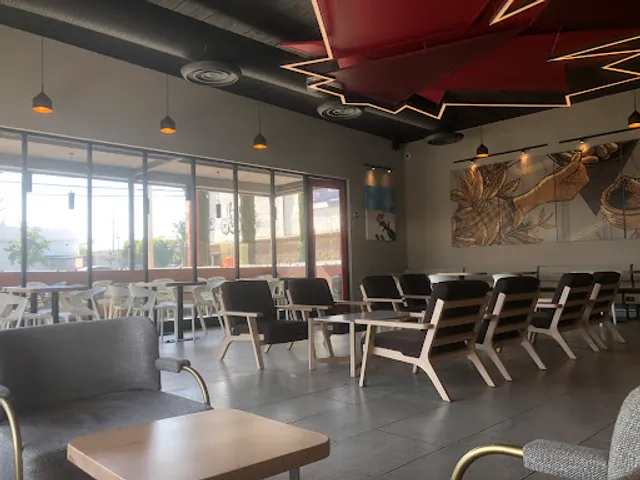 Tim Hortons Av Central