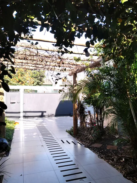 HOSPEDAGEM ACONCHEGO LONDRINA PR . Mais que um lugar pra ficar. Uma casa com jeitinho de HOTEL