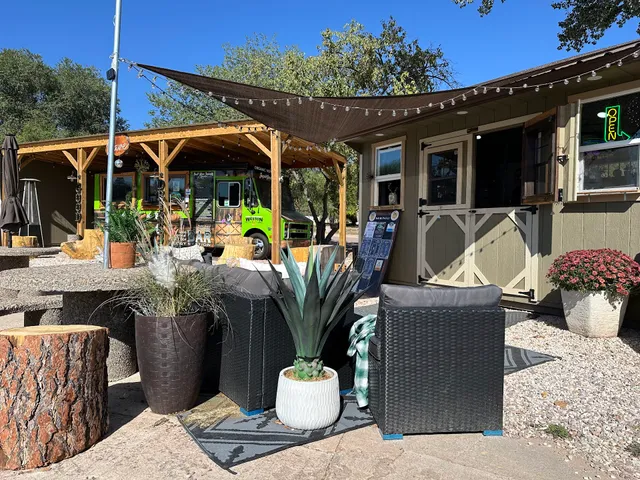 DAVE The Super Drink Truck