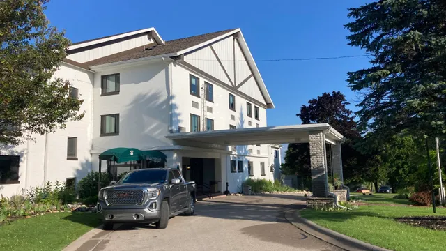 Lost Lake Woods Club