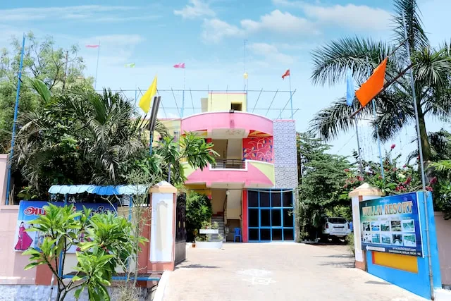 OYO 35377 Mullai Resort