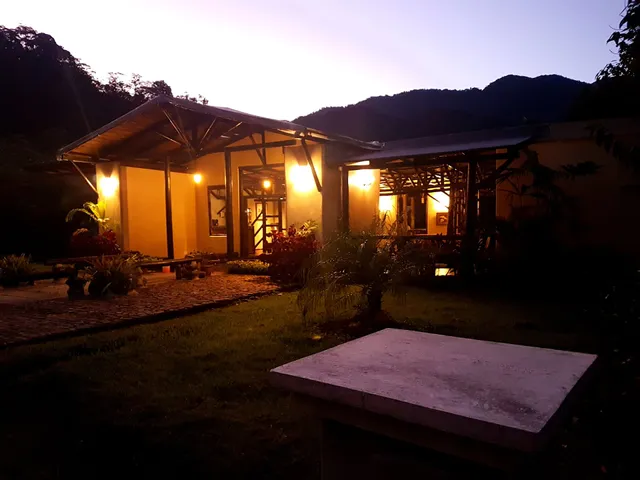 La Penal Camping y Amazonia