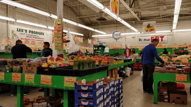 Lee's Produce