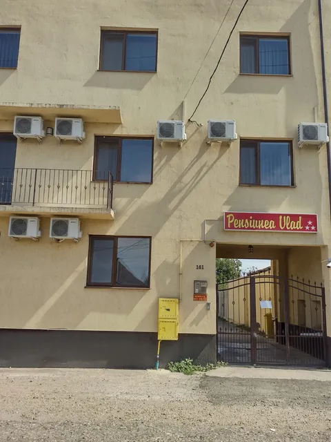 Pensiunea Vlad - Cazare pensiuni ieftine Arad