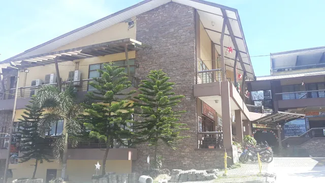 Magallanes Square Hotel