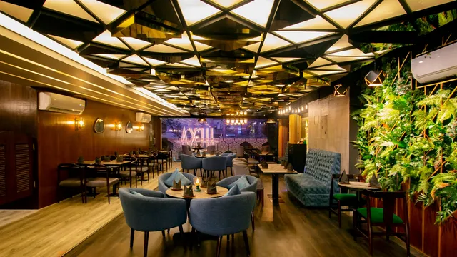 HEXA Dine - Restaurant & Café