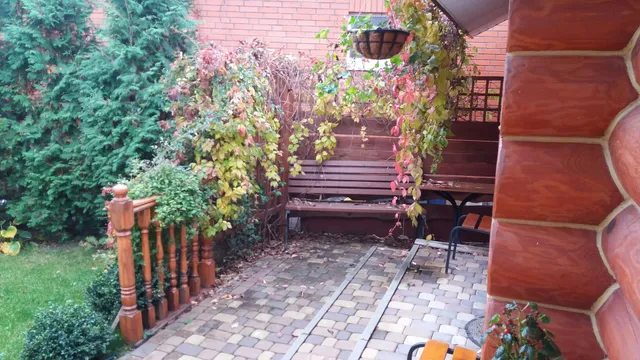 Gostevoy Dom (Challet v Gorode)