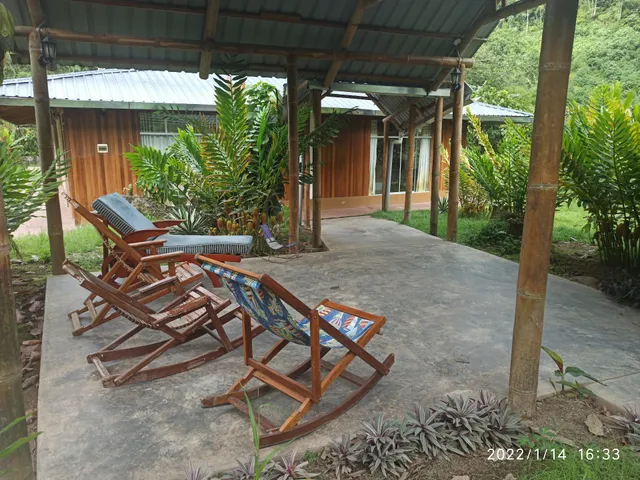 HOTEL Y RESTAURANT ROCA Y BAMBU