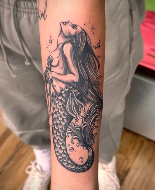 Skin Trix 216 Tattoo & Piercing