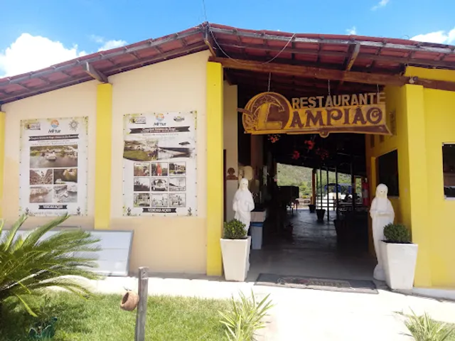 Restaurante e Chalés O Lampião