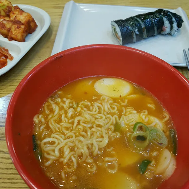 김밥천국 궁전라벤더점