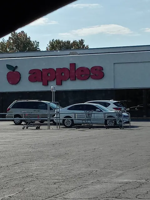 Lorain Plaza Shopping Center