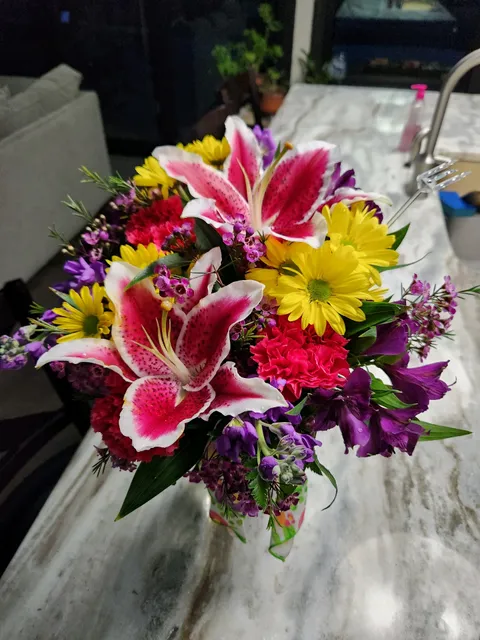 Preston Floral + Gift