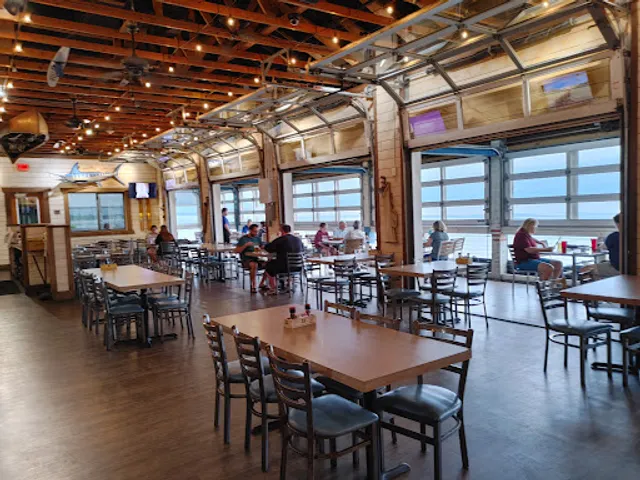 Eaton's Beach Sandbar & Grill