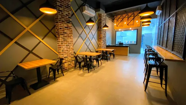 -Burger talksبرجر توكس