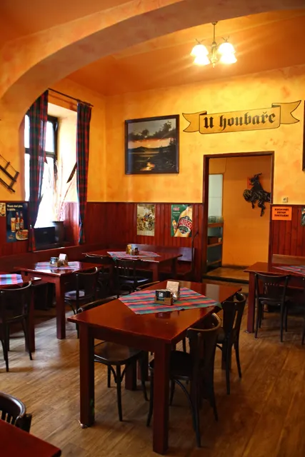 U Houbaře