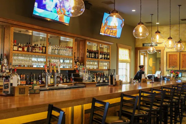 Campagna Italian Cuisine, Wood fired pizzeria