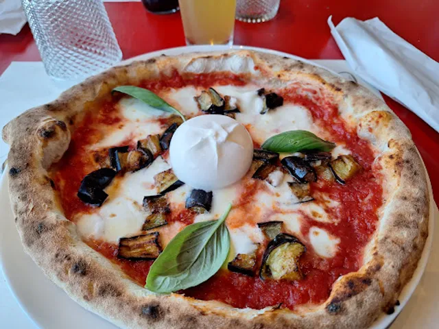 Anema E Core pizzeria e bollicine