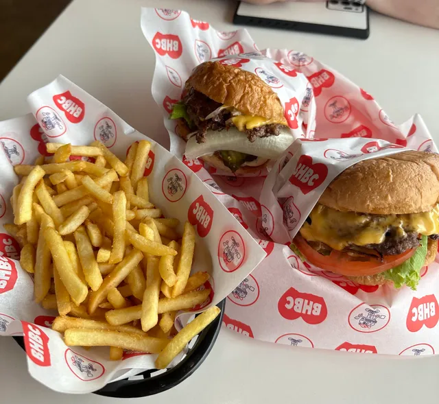 Broken Hearts Burger Club - Ashgrove