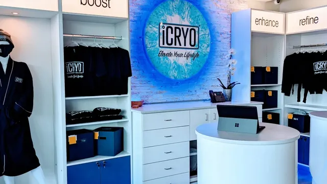 iCRYO West U CRYOTHERAPY + iV THERAPY + BODY SCULPTING + RED LIGHT THERAPY