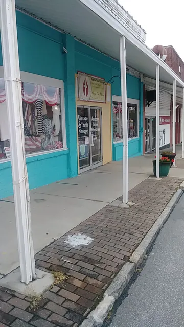 Amazing Grace Ministries Vintage and Thrift Shoppe