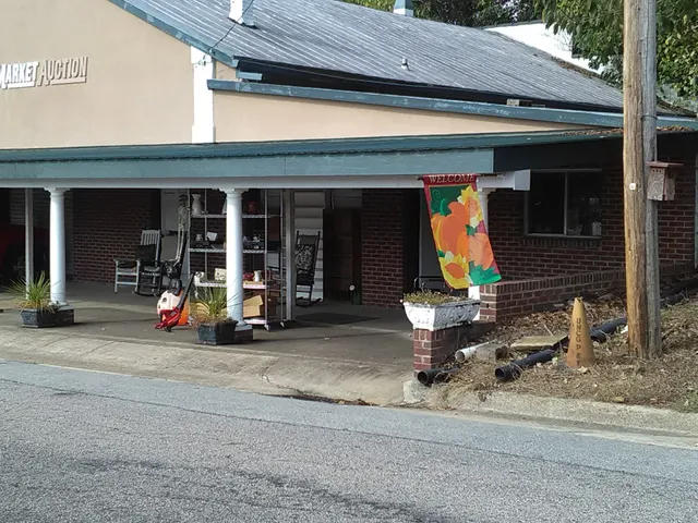 Louisburg Flea Market