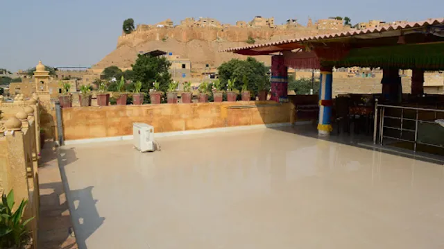 Tokyo Roof Top Restaurant & café