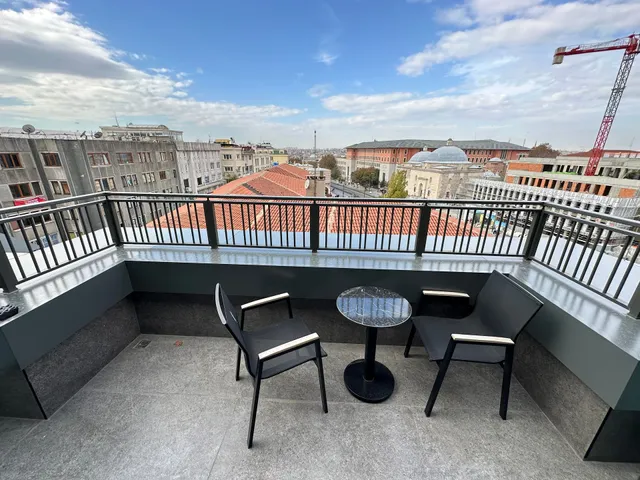 Edition Old City Hotel