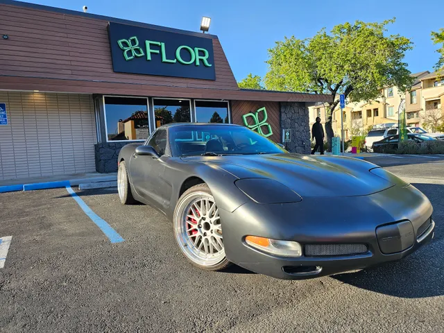 Flor Redwood City Dispensary