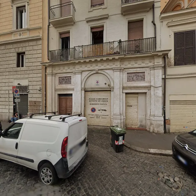 House and the City - Colosseum Apartments