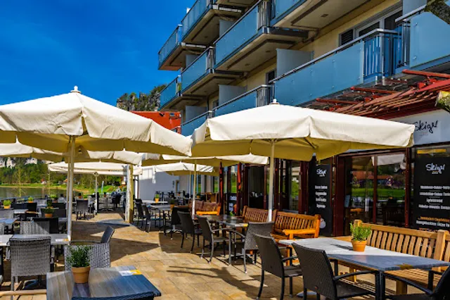 Panorama-Bistro & Biergarten im Rathener Hof