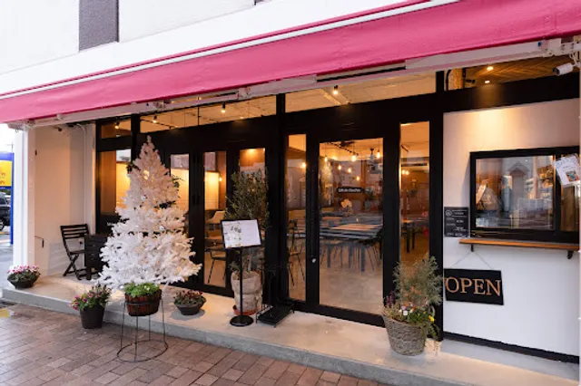 cafe de chouchou(カフェドシュシュ)