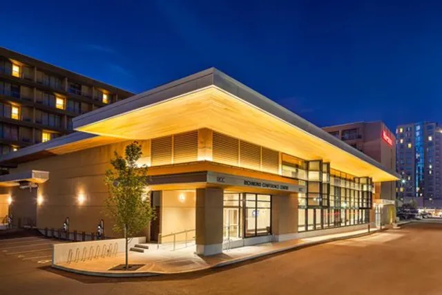 Sheraton Vancouver Airport Hotel