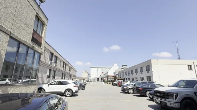 Econo Lodge By the Falls