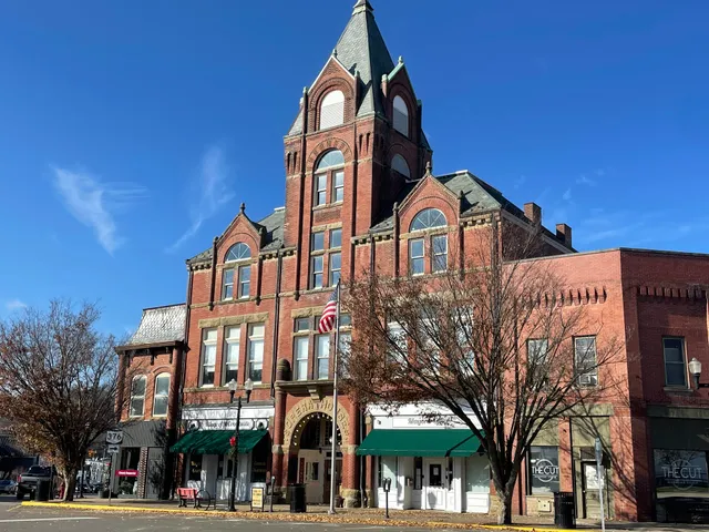 Twin City Opera House