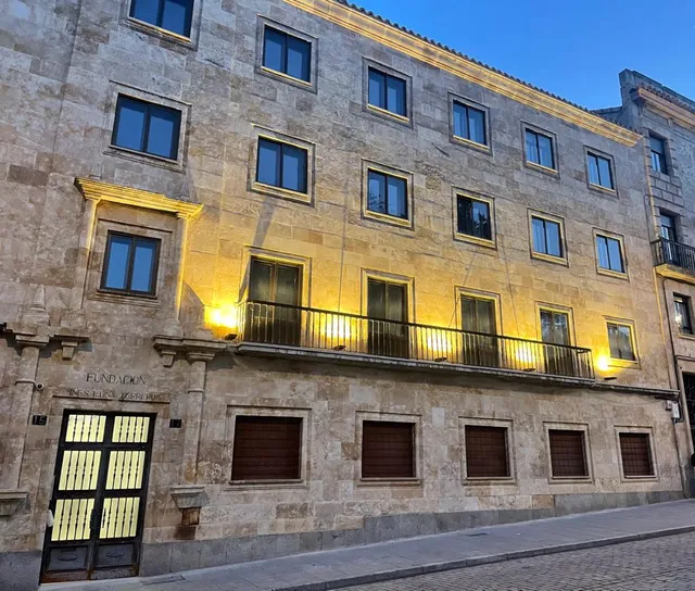 INÉS LUNA SUITES (Apartamentos Turísticos)