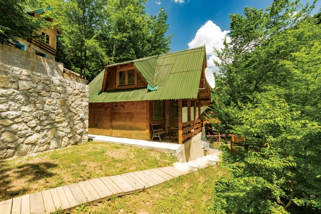 Brvnare Tri Zvezde - Zlatarsko jezero