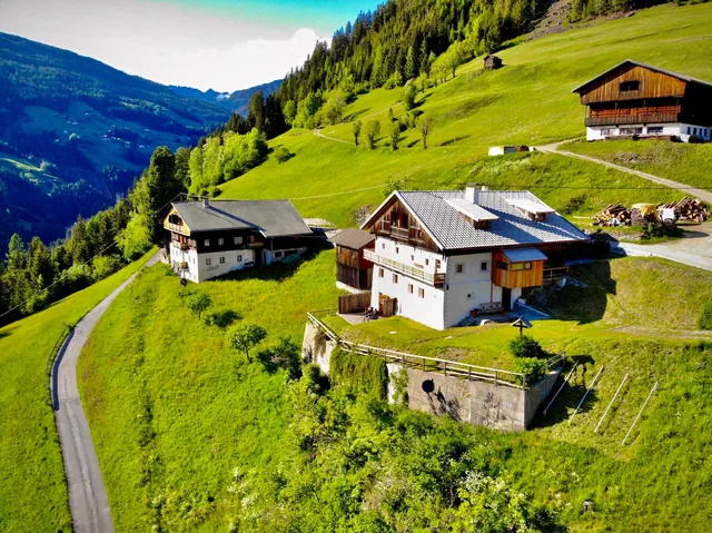 Chalet MESH - Mittereggerschneiderhof