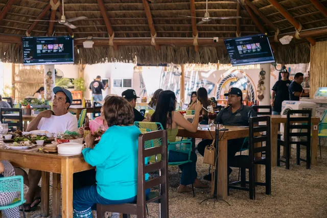 MARISCOS “EL TIBURÓN” DE SAN CARLOS S.J.C