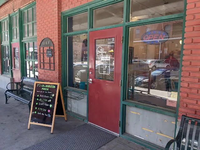 (402) Creamery at Telegraph