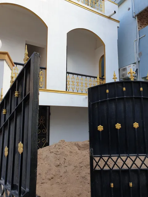 OYO 30607 Comfort 2BHK Near ECR