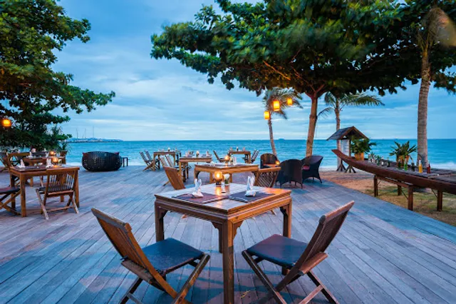 By The Sea Restaurant (Dor-Shada Resort by The Sea)