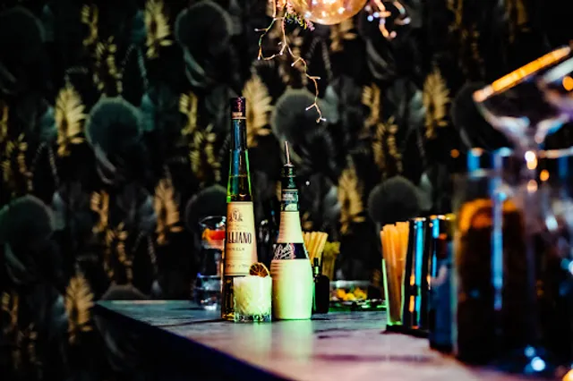 santaleya lounge bar