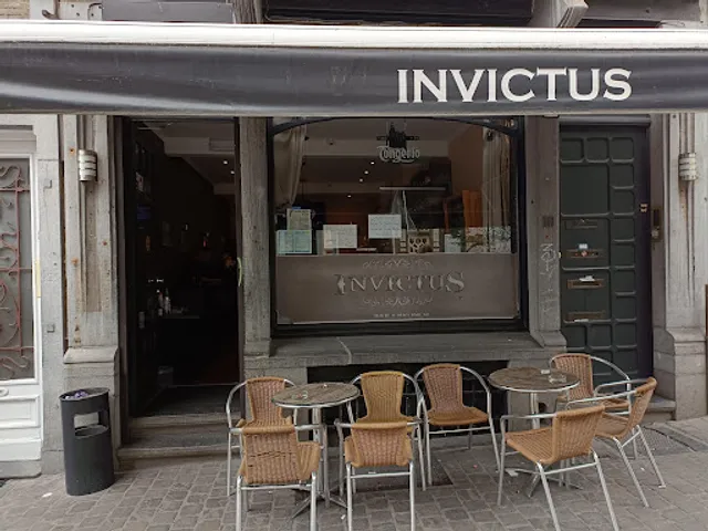 INVICTUS BAR-LUNCH