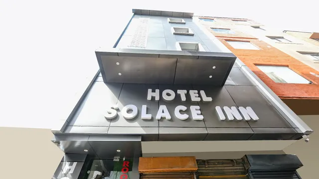 FabHotel Solace Inn