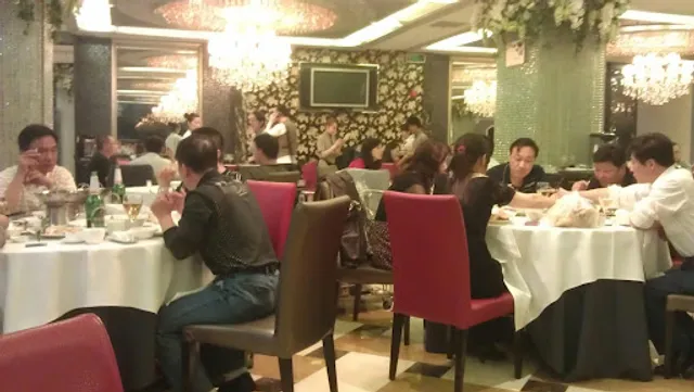 Fengshouri Ningbo Seafood Restaurant Luwan Shop