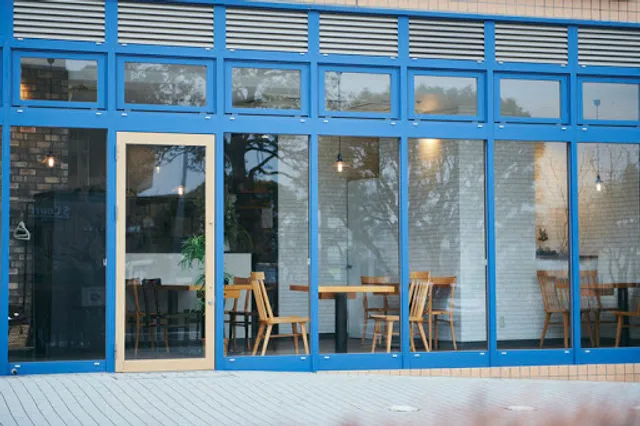 フレンチレストラン LE BLEU (ル ブルー)