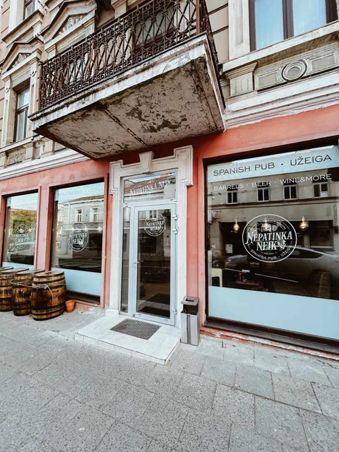 Nepatinka NEIK - Spanish PUB
